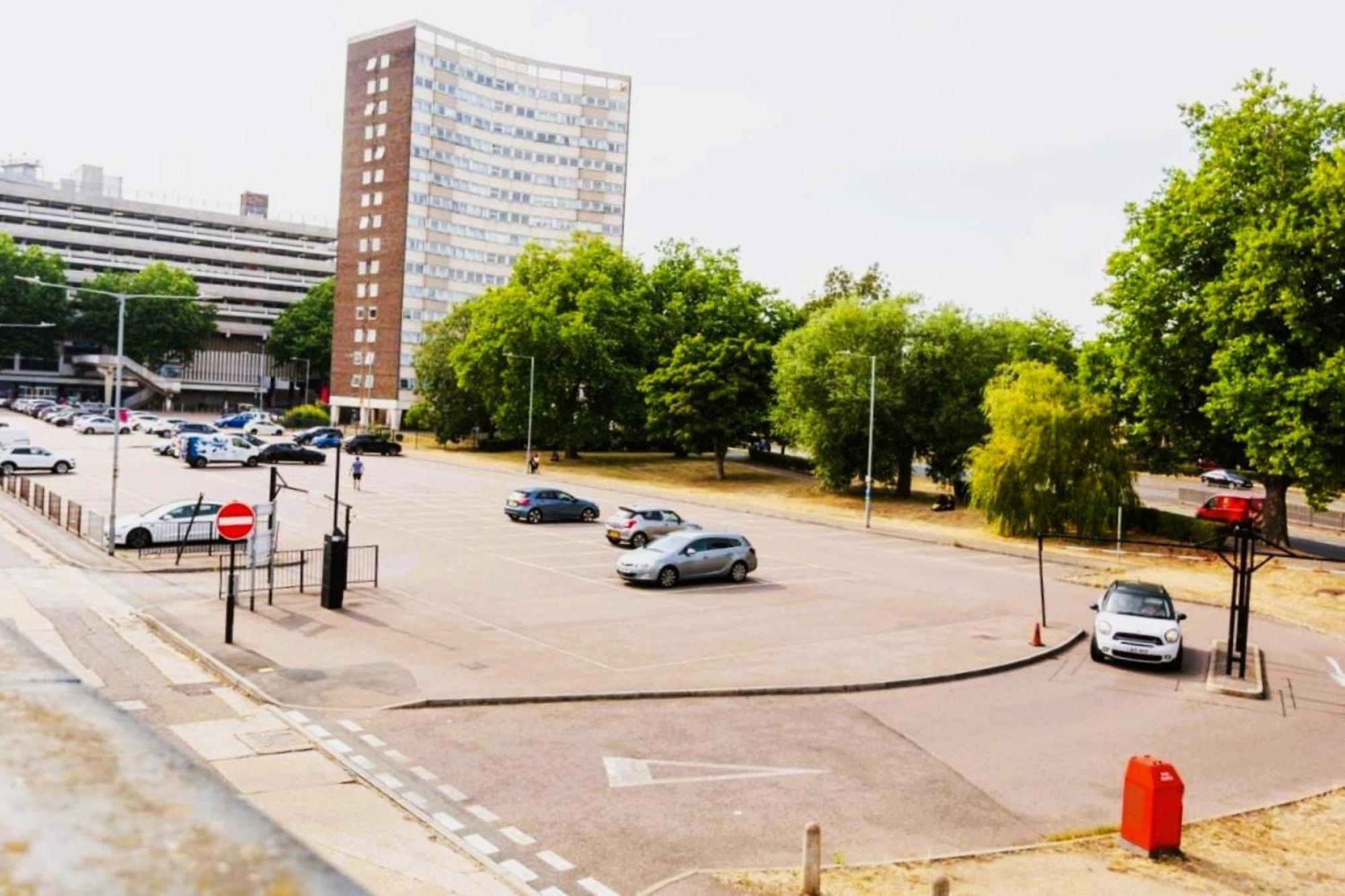 Urban Stylish Apartment - Southend Stays ภายนอก รูปภาพ